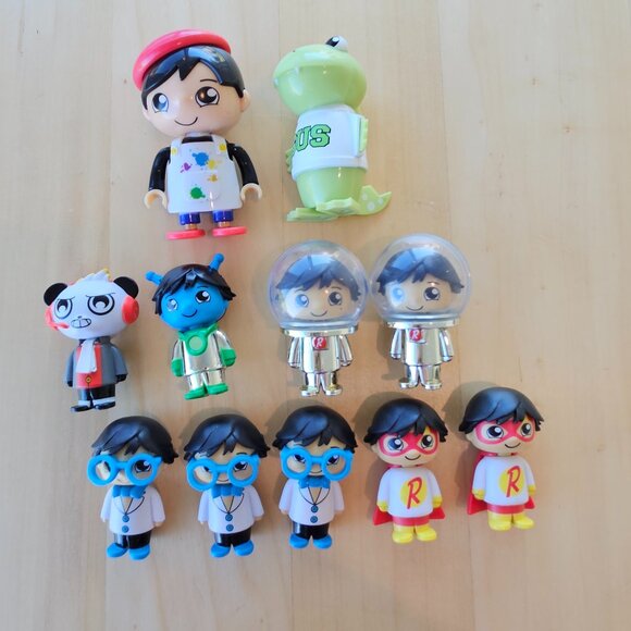 Ryans World Figurines 11 Assorted - Picture 1 of 9